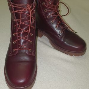 Combat boots